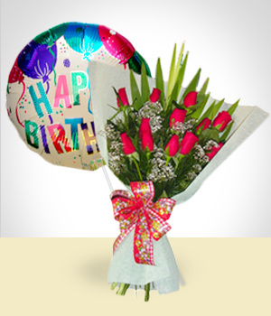 Flores a Ecuador Combo de Cumpleaos: Bouquet de 12 Rosas + Globo Feliz Cumpleaos